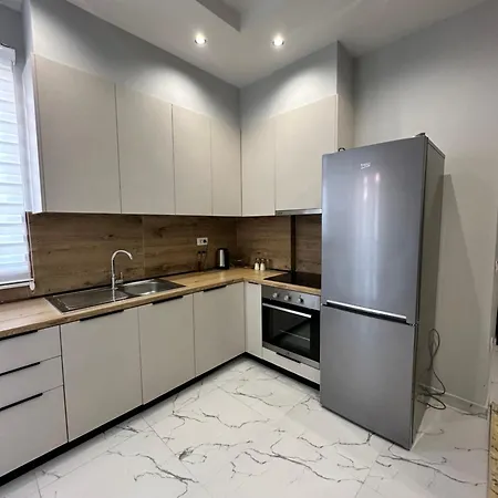 Apartment's *