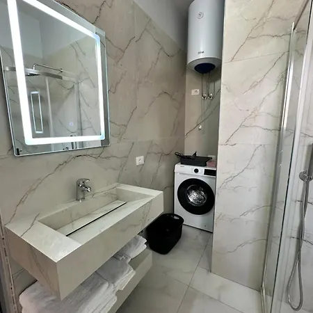 Apartment's Lägenhet